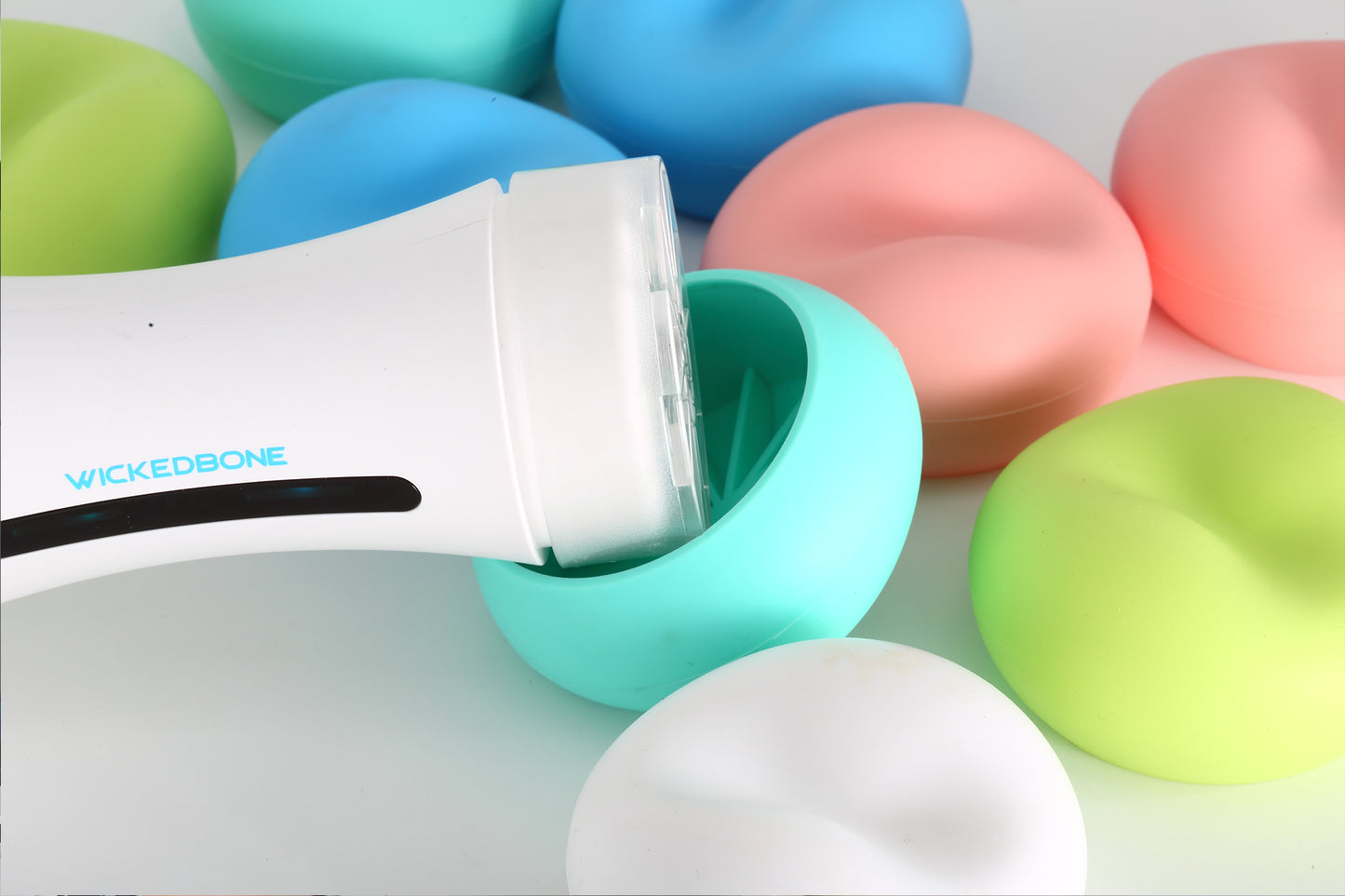 interactive bone cheerble